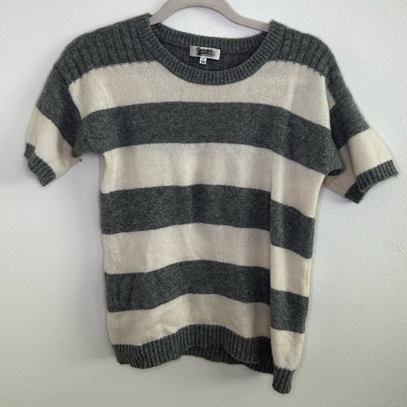 Madewell 100% cashmere grey and white striped short sleeve sweater - Picture 1 of 5